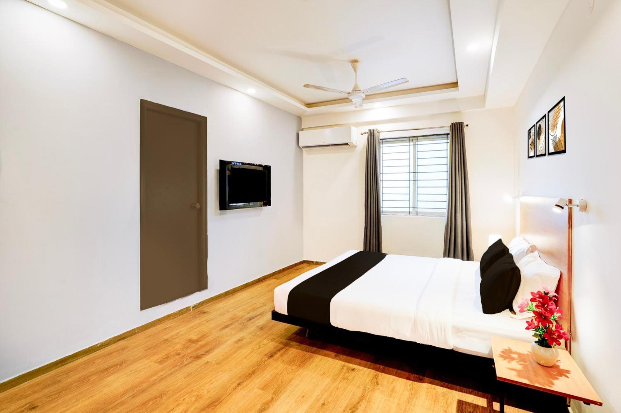 Super Townhouse Jayanagar Hotel Bangalore Luaran gambar