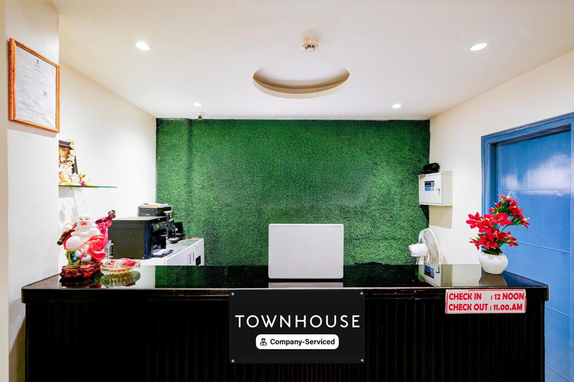 Super Townhouse Jayanagar Hotel Bangalore Luaran gambar