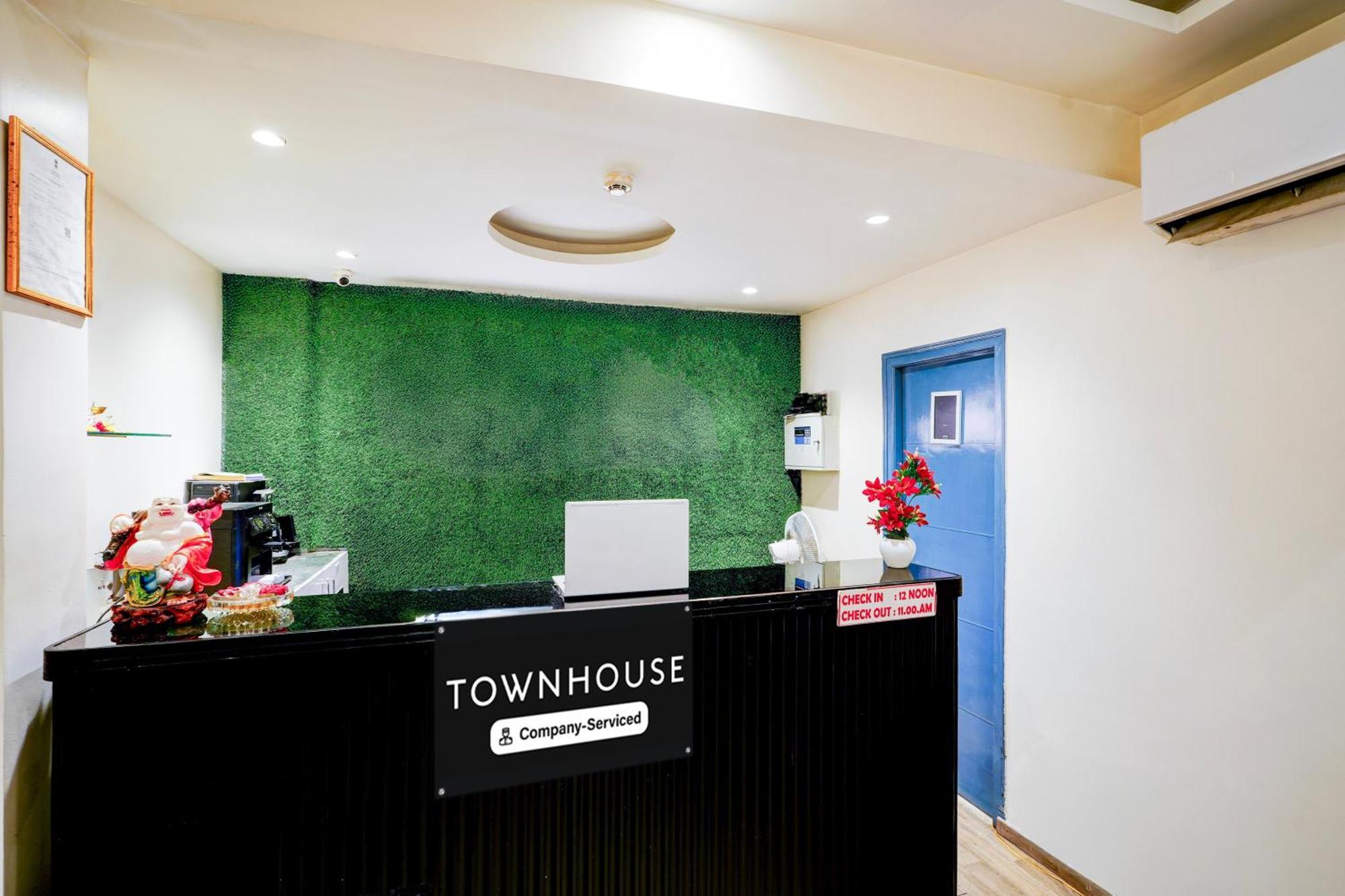 Super Townhouse Jayanagar Hotel Bangalore Luaran gambar