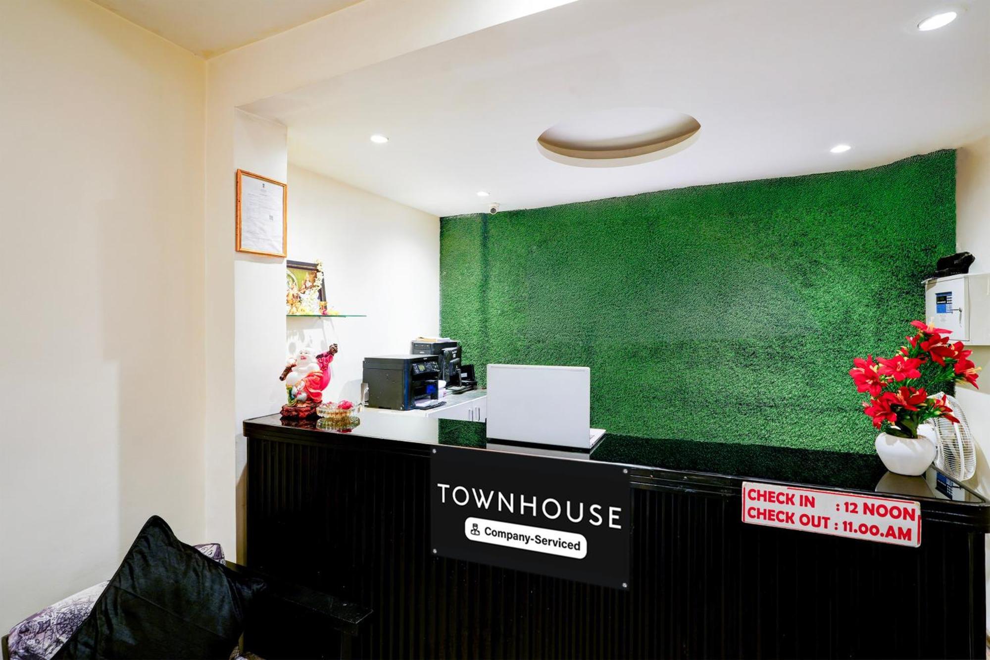 Super Townhouse Jayanagar Hotel Bangalore Luaran gambar